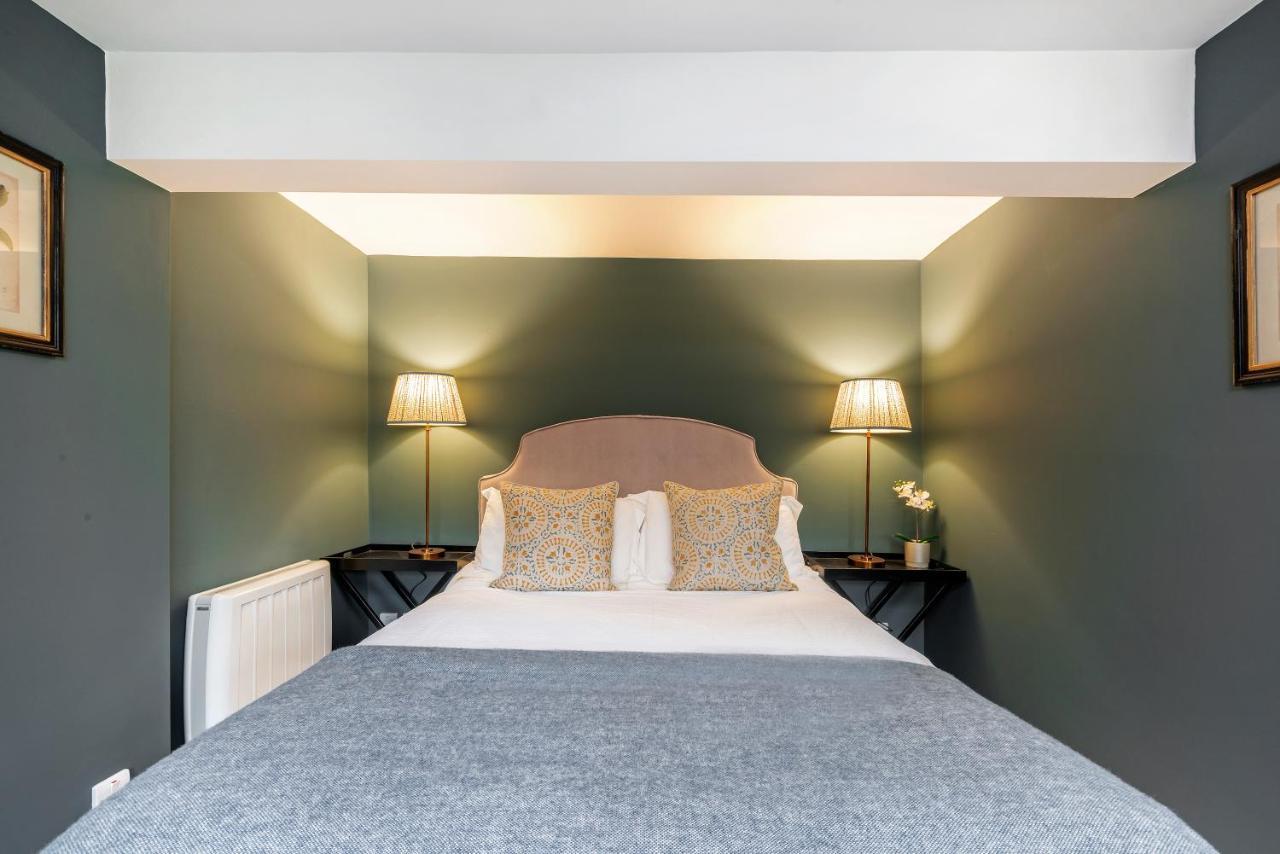 Tucking Mill View- Self Catering Leilighet Bath Eksteriør bilde